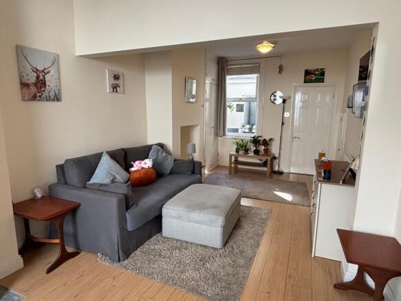 Lounge - 2
