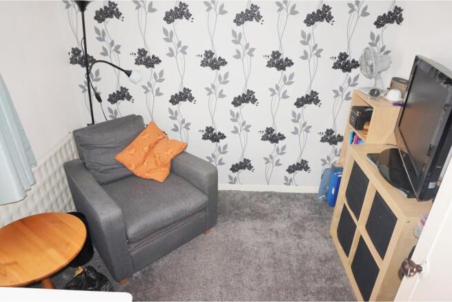 Bedroom Three/Study