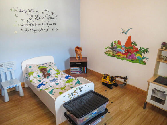 Photo 9