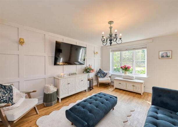 2 Brereton Close-14.jpg