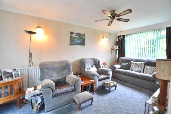 Sitting Room.JPG