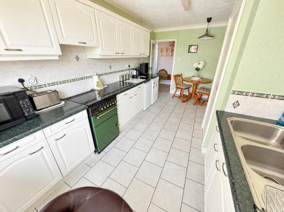 Kitchen 2