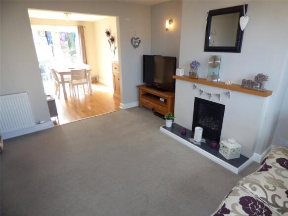 Living/Dining Room