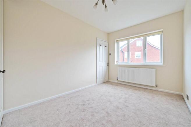 4 bed Semi-Detached for sale Image 7
