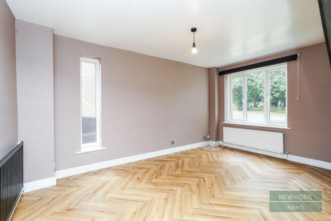 2 bed Semi-Detached for sale Image 7
