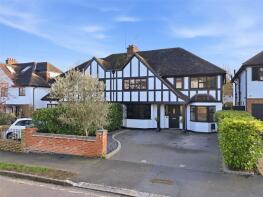 22, The Meadway, Buckhurst Hill IG9 5PG