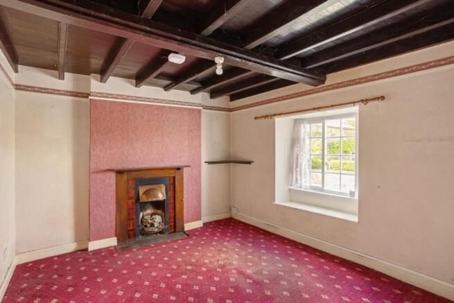 3 bed House for sale Image 4