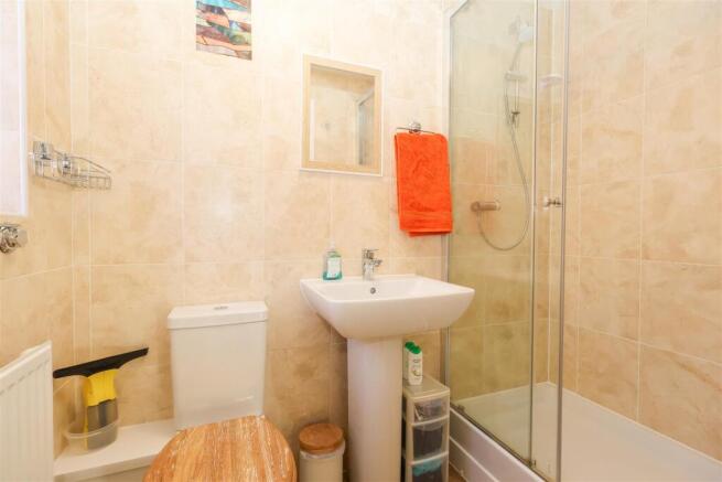 3 bed Detached for sale Image 11