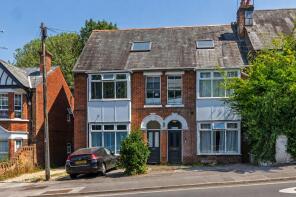 Flat 4, 92 94 Baytree House, Sussex Street, Winchester SO23 8TH