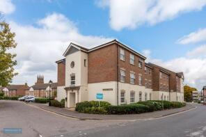 82, Eastgate Gardens, Taunton TA1 1RE