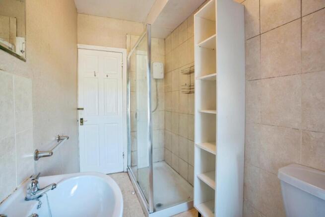 3 bed Terraced for sale Image 12