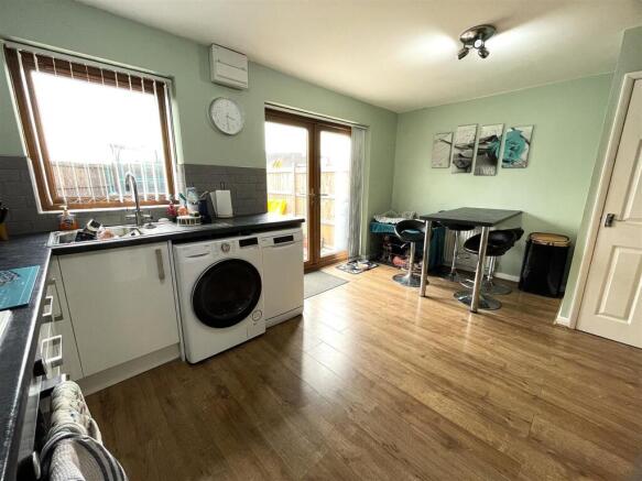 Grange Road, Camblesforth photo 4