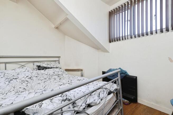 4 bed Block of Apartments for sale Image 5