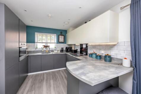 Rocky Drive, Haywards Heath, RH16