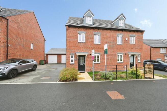 4-bed semi-detached on Perceval Street, Wingerworth, Chesterfield, £270,000