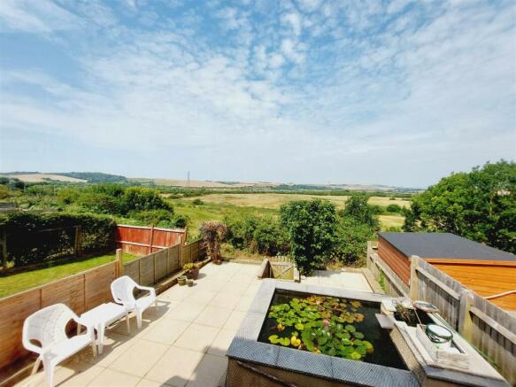 Garden & View