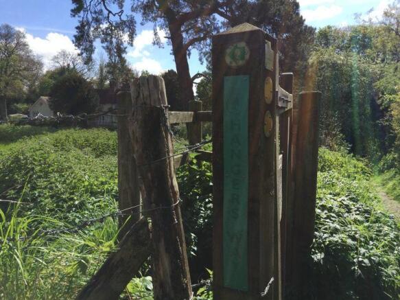 Hangers Way sign