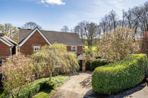 10, Clarke Close, Cullompton EX15 3XX