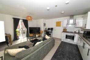 Flat 5, 29, Hayes Drive, Reading RG7 1GB