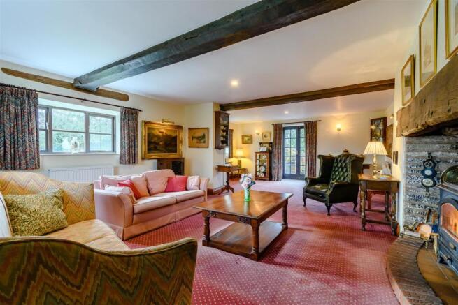 8414802-interior06.jpg