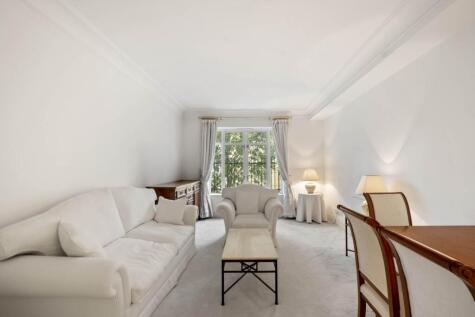 Maple Lodge, Kensington Green, W8