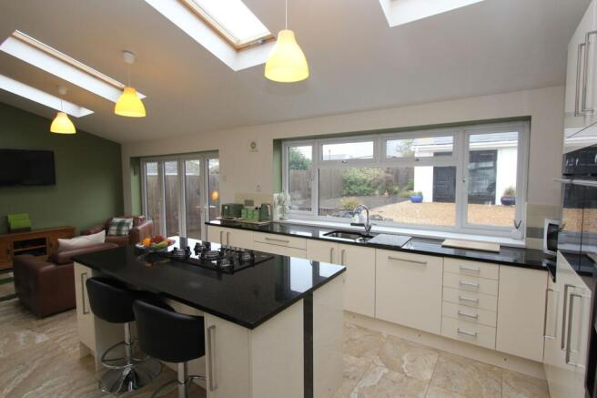 5, Sea View Place, Llantwit Major, CF61 photo 3