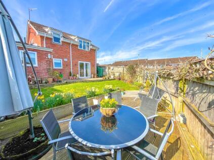 Priory Green, Highworth, Swindon