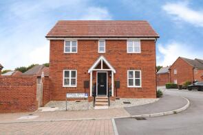 2, Goodall Grove, Salisbury SP4 7ED