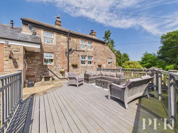 Rear Decked Veranda