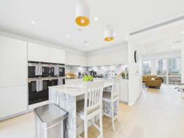 Flat 17, 10 Brandon House, Hilary Mews, London SE1 1AP