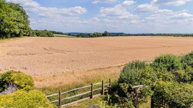 PEBBLECOMBE LEA DRONE  (12).jpg