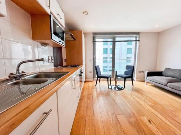 Kitchen / Living Space