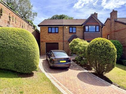 Warleigh Crescent, Derriford, Plymouth