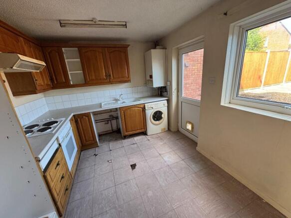 Bartlett Close, Taunton, Somerset, TA1 photo 4