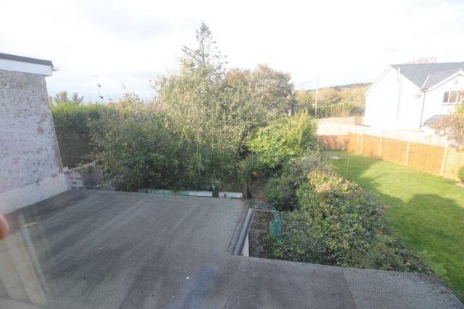 Rear Garden fr...