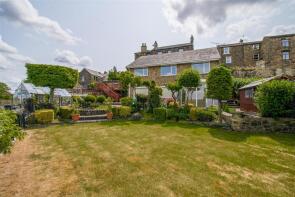 20, Wells Road, Thornhill, Dewsbury WF12 0LE