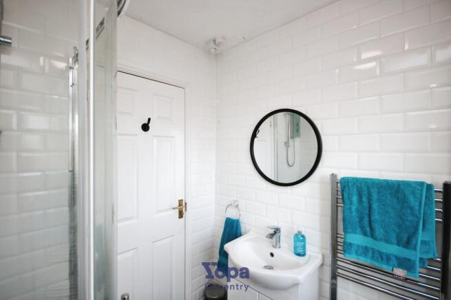 7851d15d-Shower 20Room 202.JPG