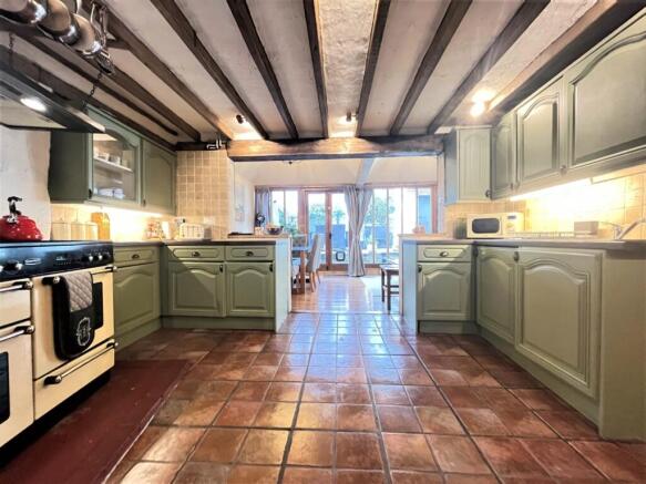 Kitchen 2