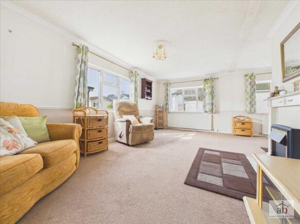 St. Gotthards Avenue, Martlesham Heath photo 4