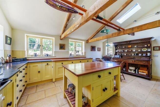 Kitchen/Breakfast Room