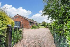 Greenway, Queens Walk, Mansfield NG20 9EW