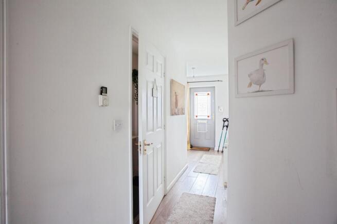 3 bed Semi-Detached for sale Image 5