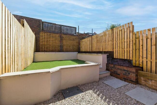 3 bed End of Terrace for sale Image 4