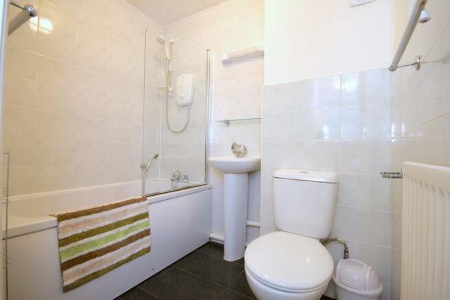 Bathroom1.jpg