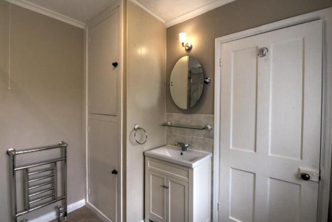 Shower Room2