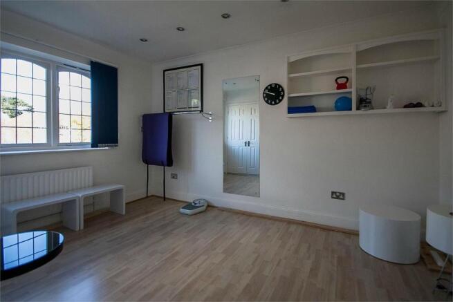 Photo 12