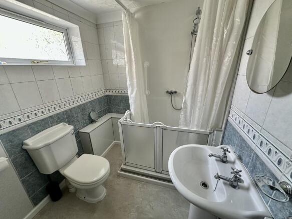 3 bed Terraced for sale Image 5