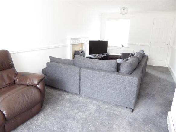Great sized family room