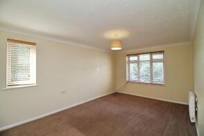 42, The Dell, Colchester CO1 2YH