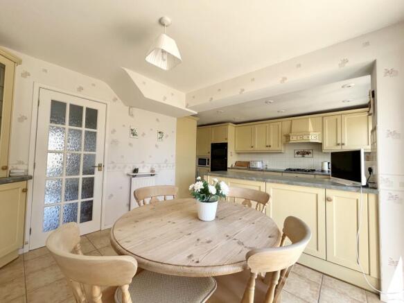 Frailey Close, Ainsdale, Sefton photo 4